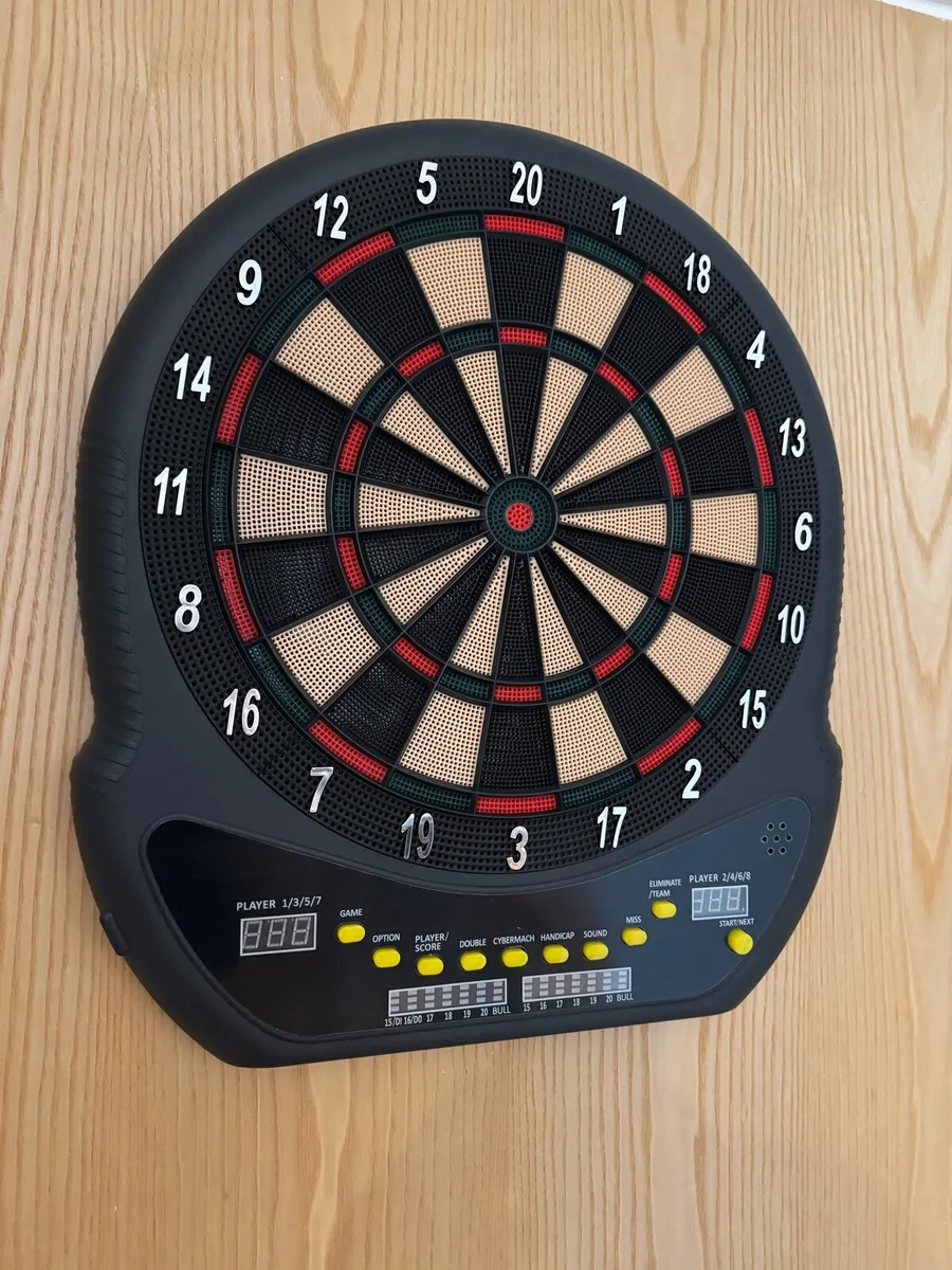 Electronic Dartboard Game - Image 2