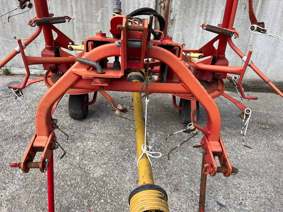 Lely lotus 520 - Image 1