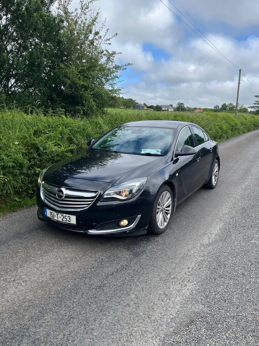 2015 Opel Insignia SE - Black Beauty - Image 1