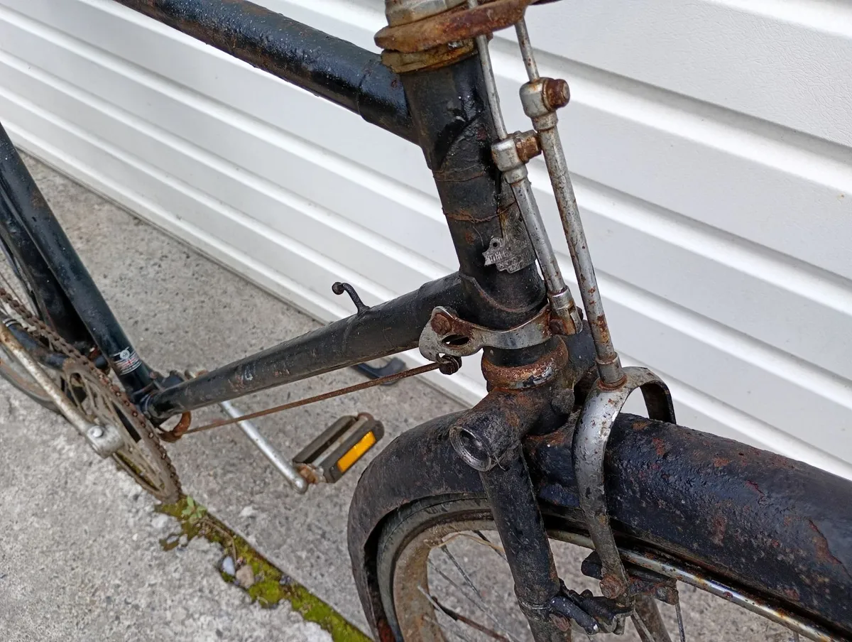 Vintage bicycle - Image 1