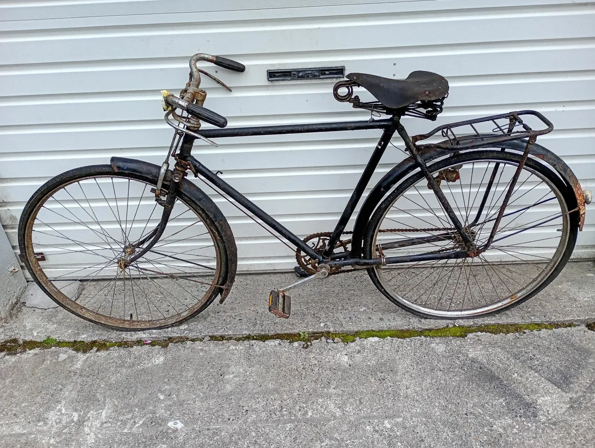 Vintage bicycle - Image 4