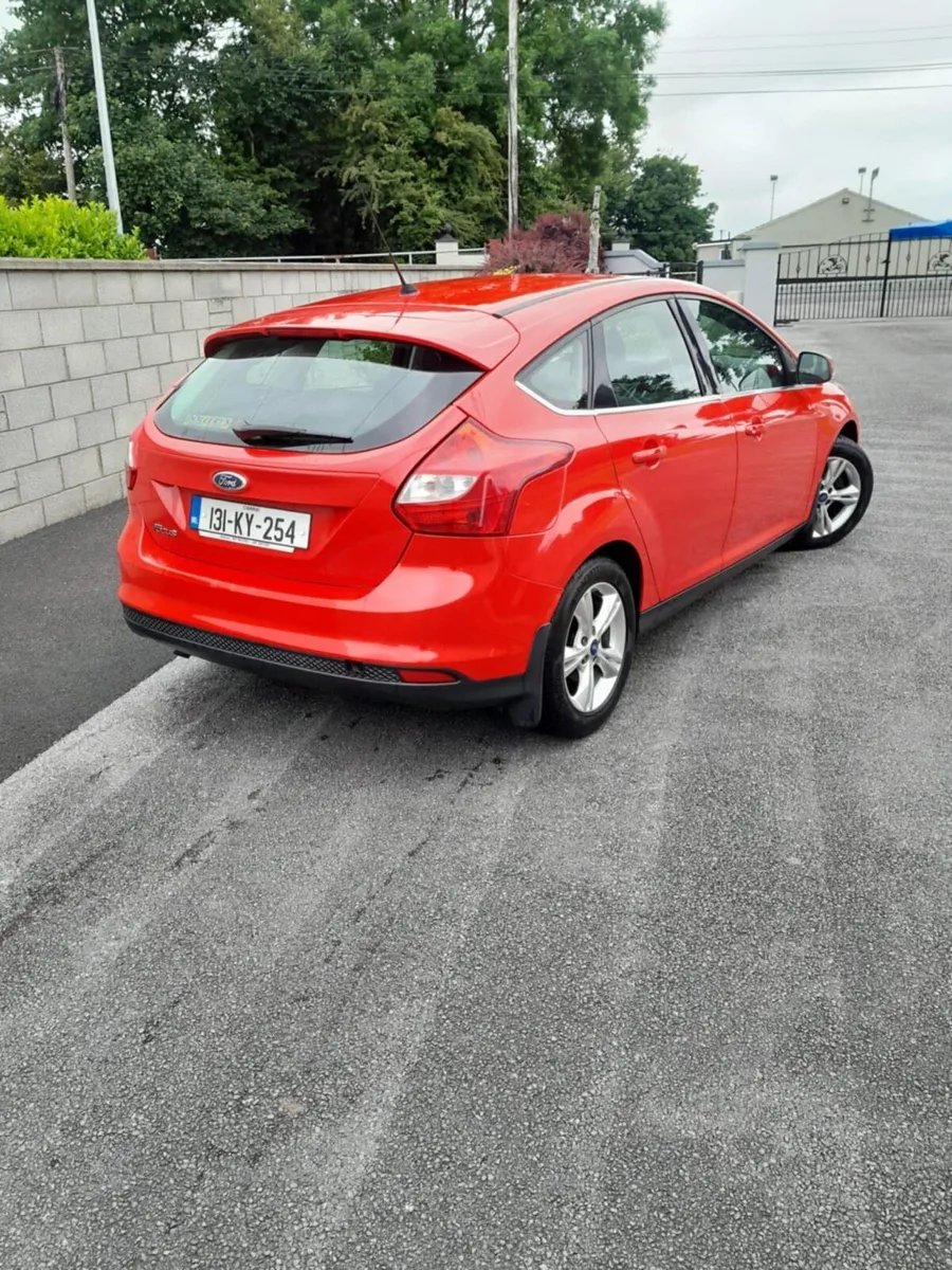 Ford Focus - Image 2