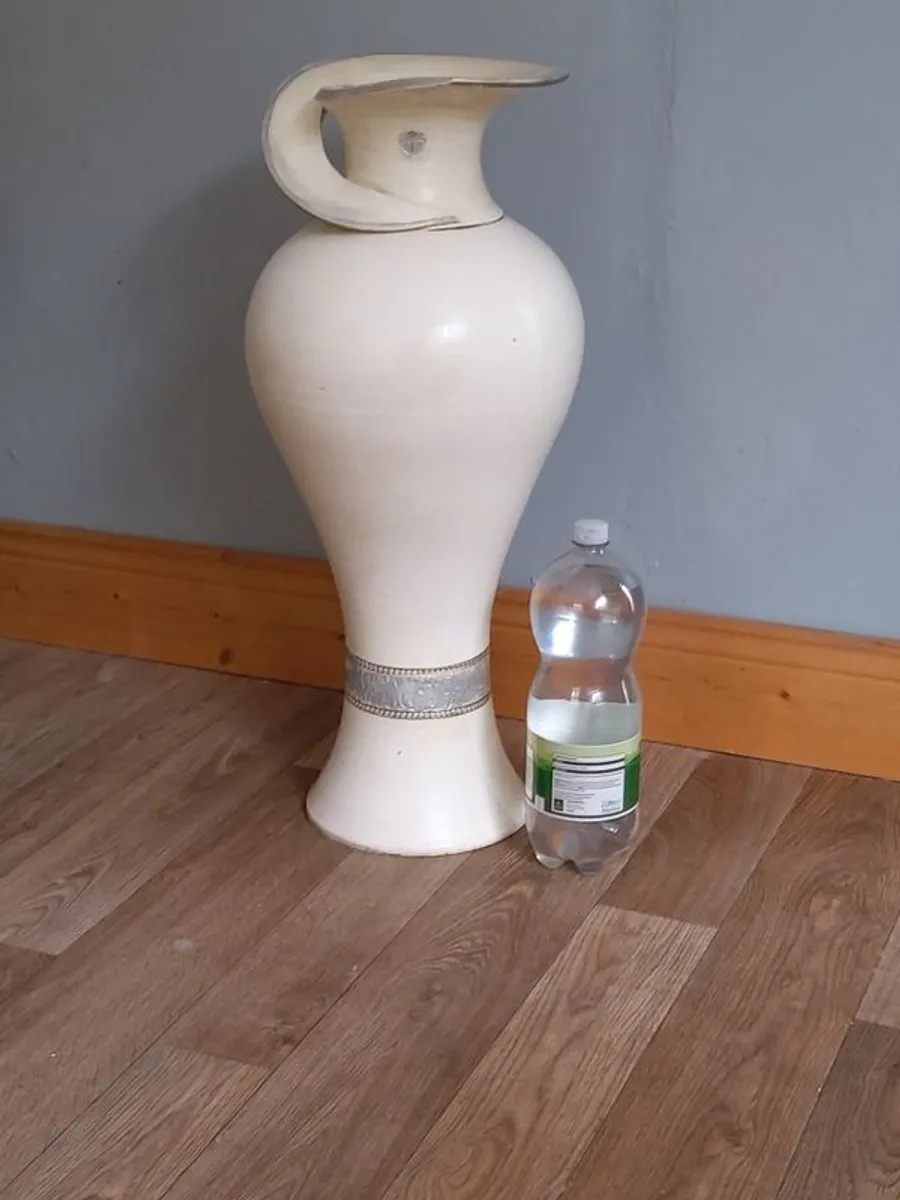 floor vase - Image 3