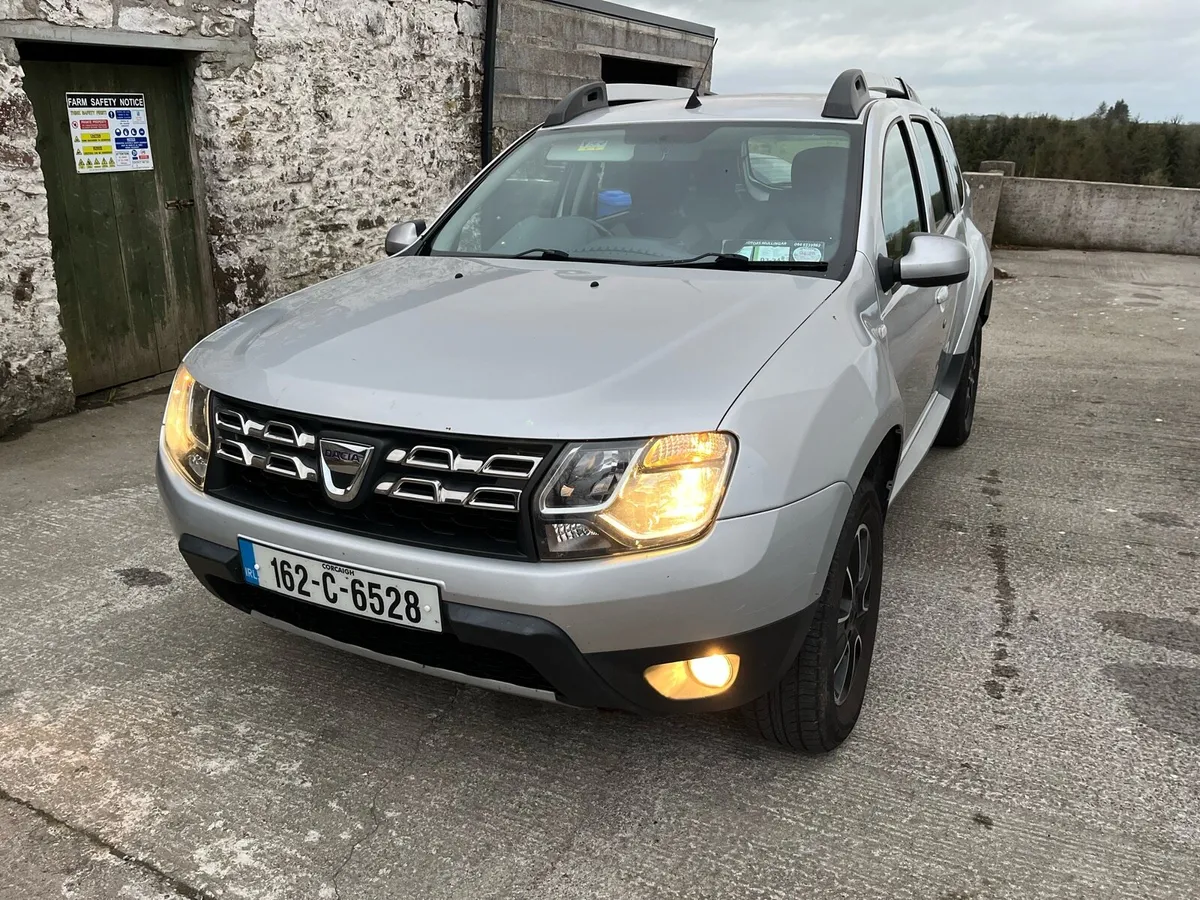 2016 Dacia Duster - Image 2