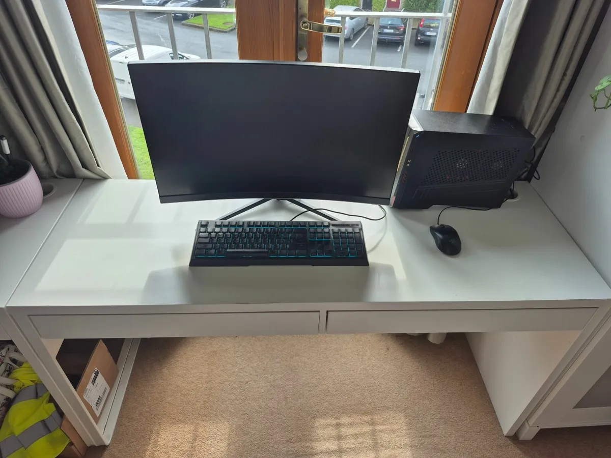 Office Desk Ikea - Image 1