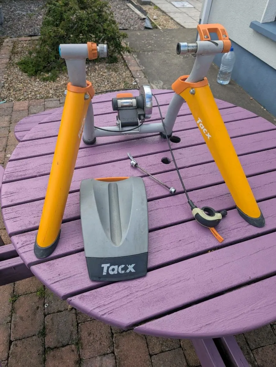 Tacx indoor cycle trainer - Image 3