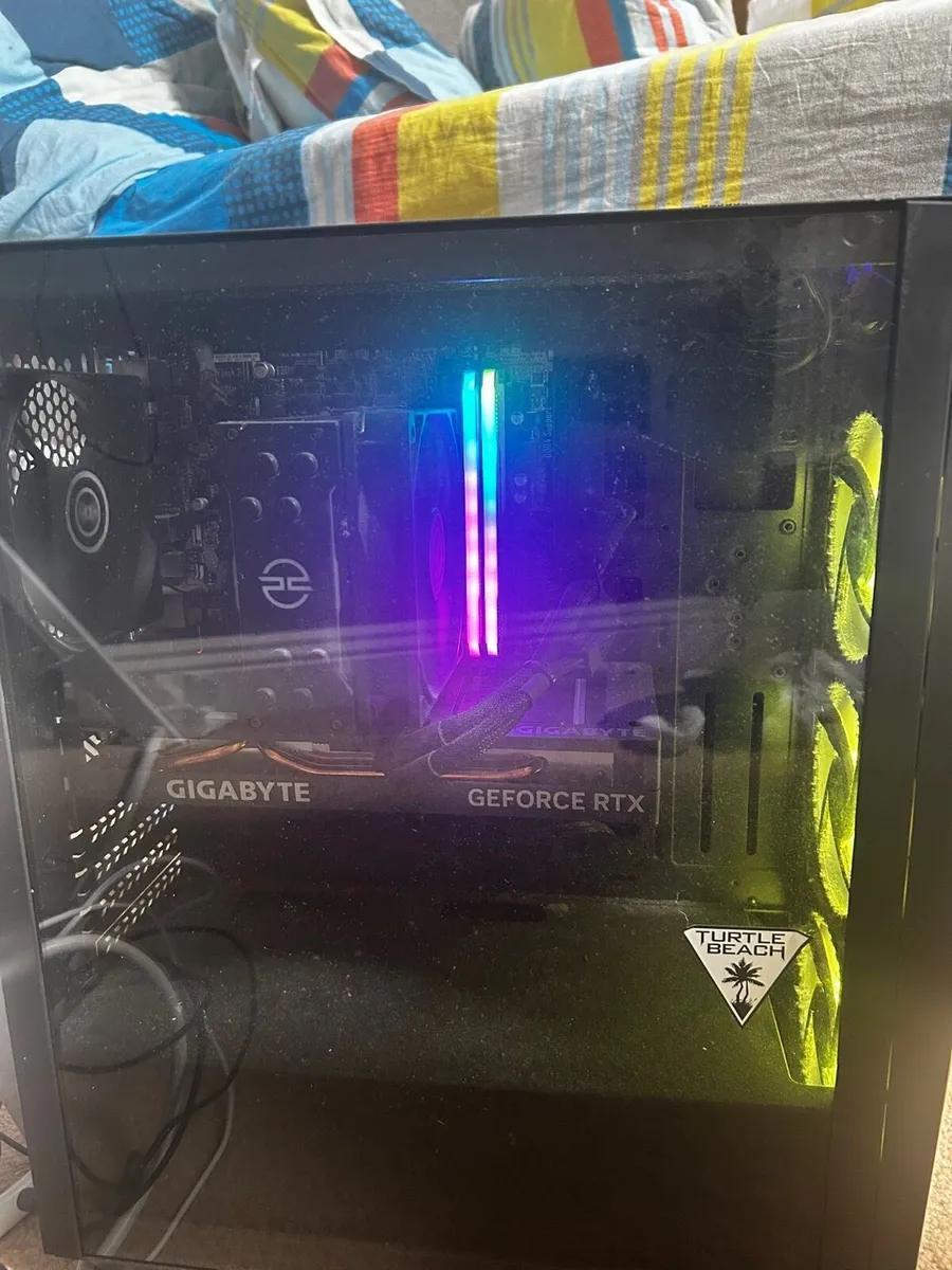 Gaming PC , plus MSI curved monitor & accessories - Image 2