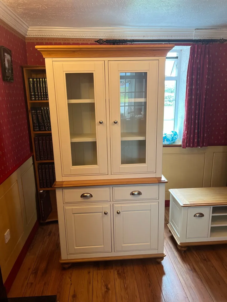 Dresser and TV stand - Image 1