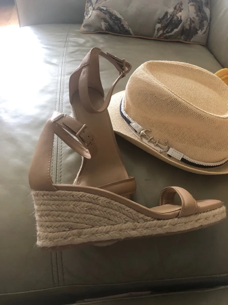 H&M wedge sandles - Image 2