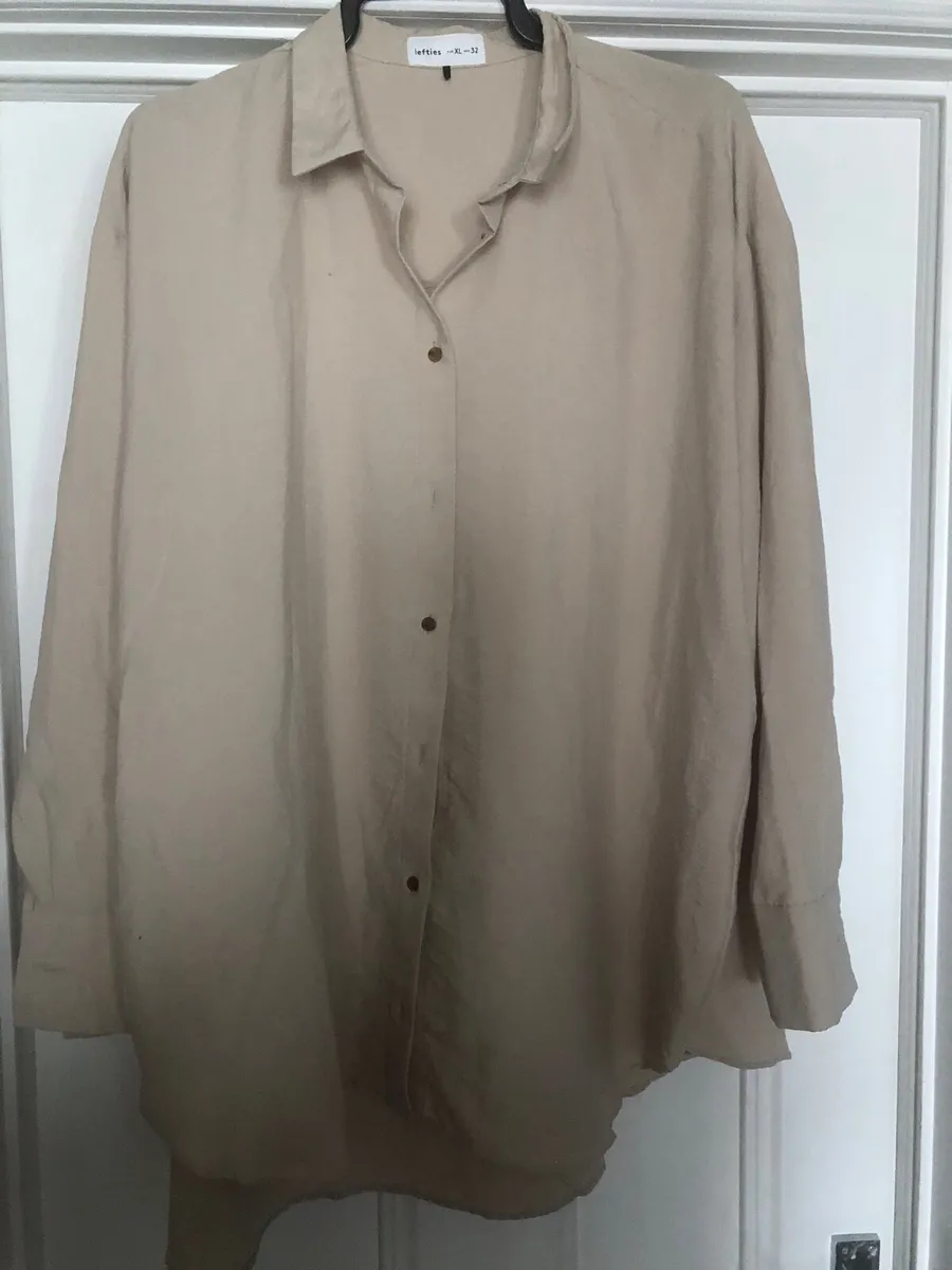 Ladies blouse - Image 1
