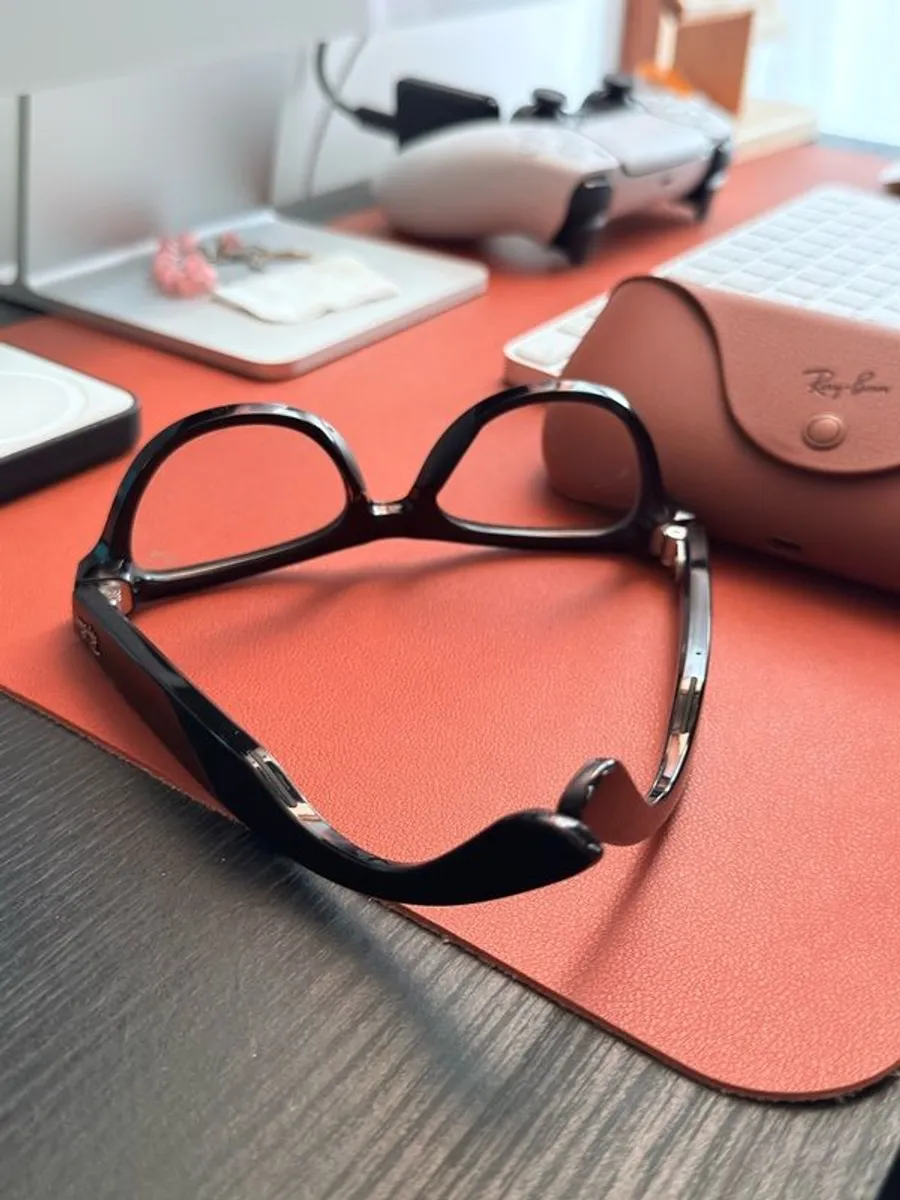 Rayban Meta Skyler Transition Lens - Image 3