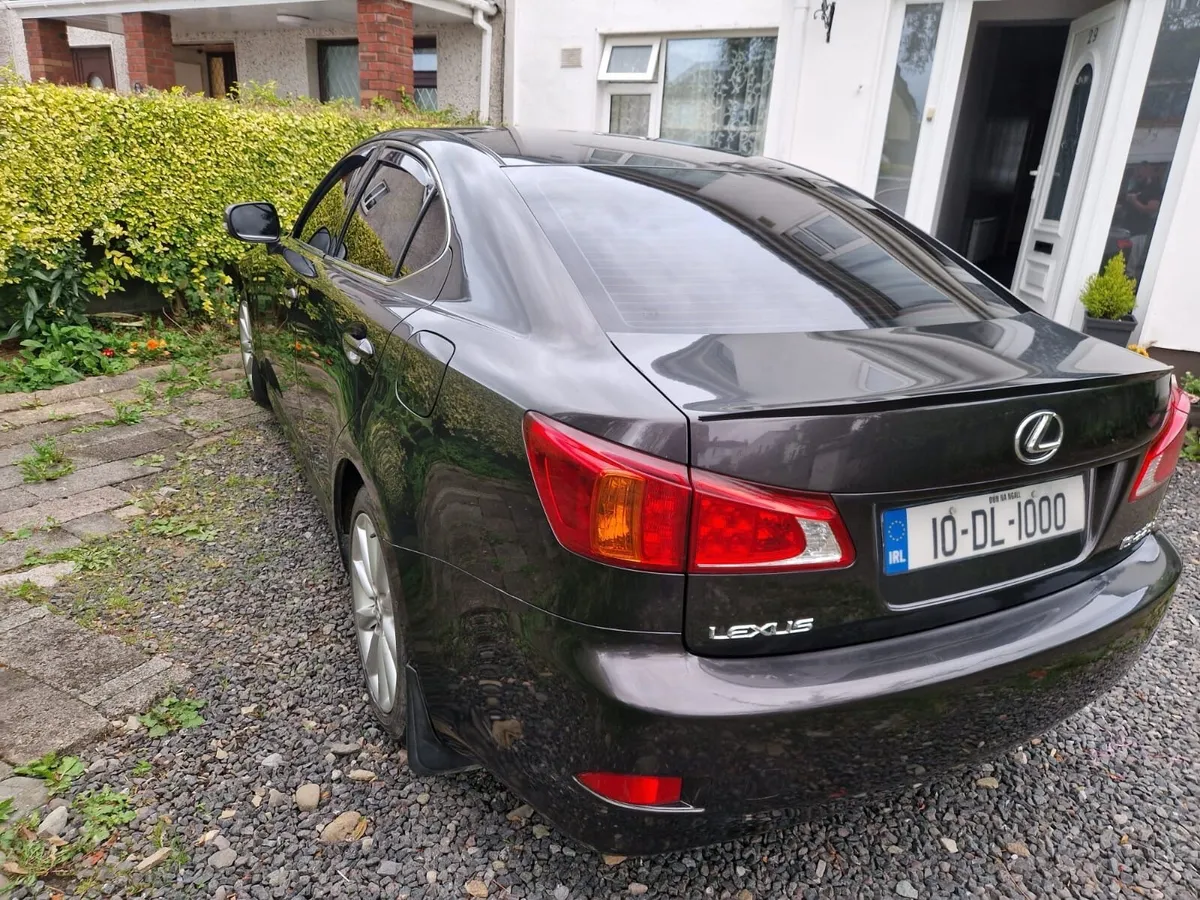 Lexus IS 2010 - Image 3