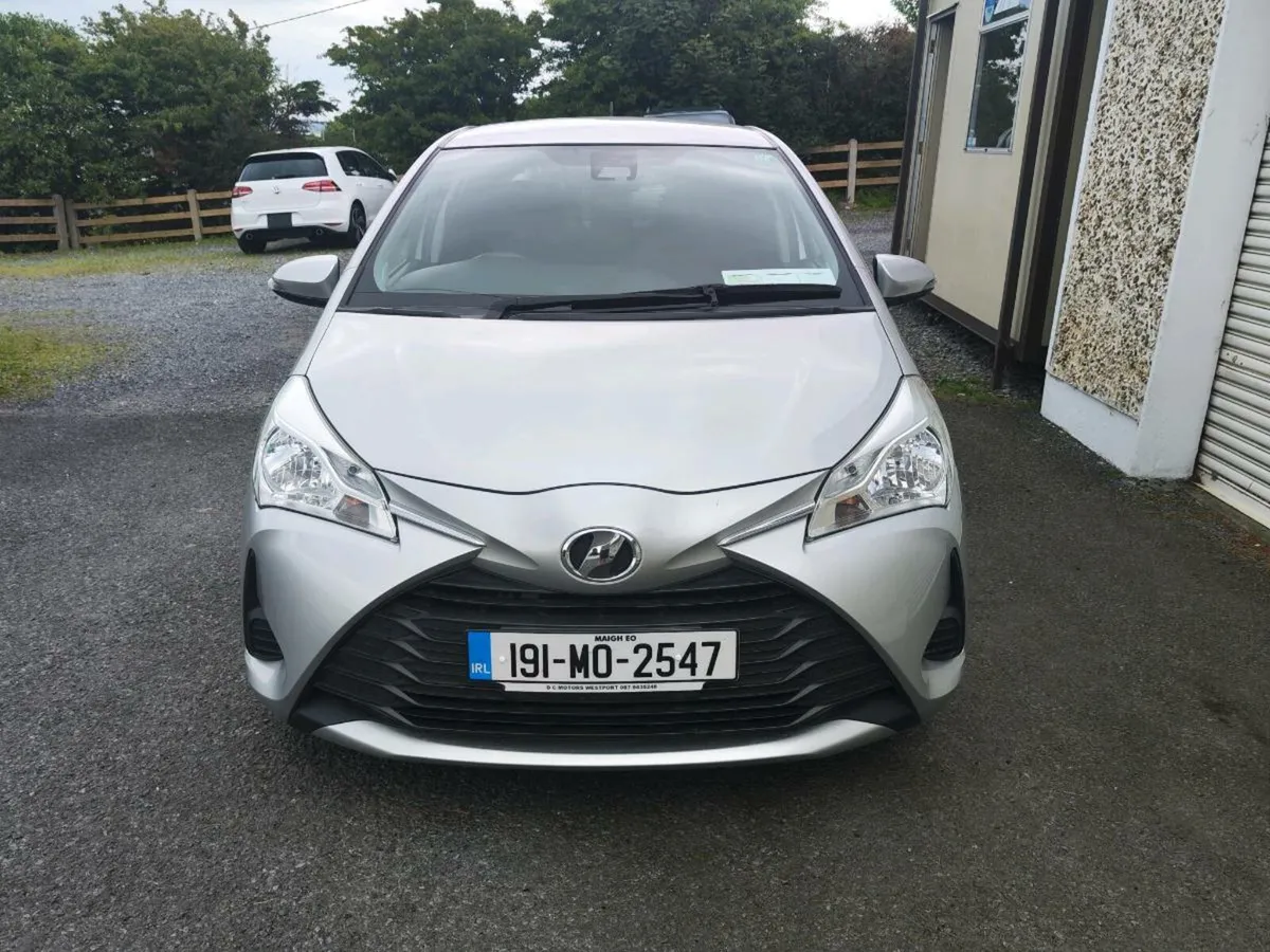 2019 191 Toyota Vitz Yaris 1.0 Automatic - Image 2