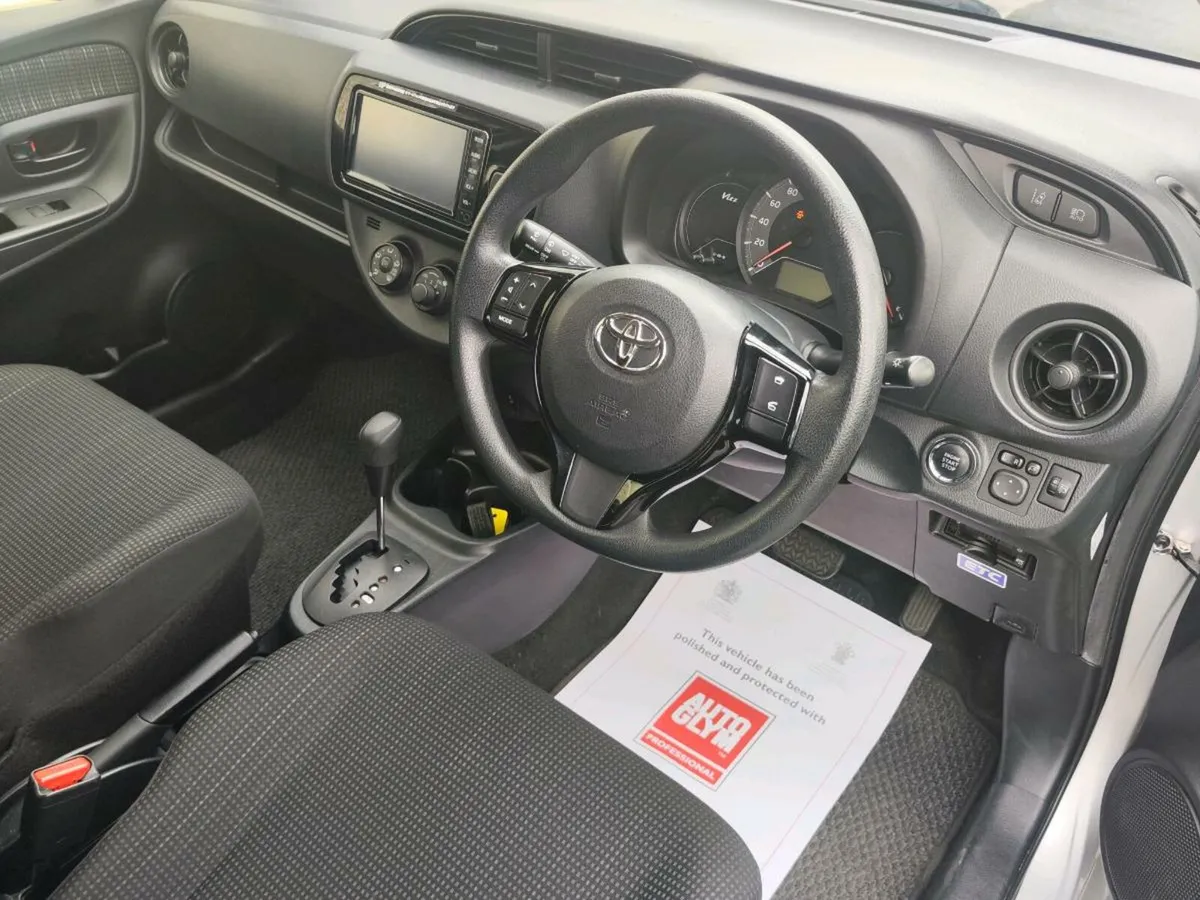 2019 191 Toyota Vitz Yaris 1.0 Automatic - Image 4