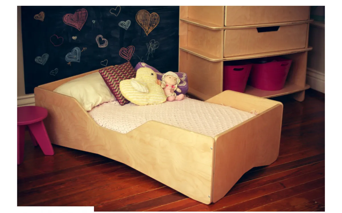 Heirloom-Quality Sodura Aero Toddler Bed - Image 1