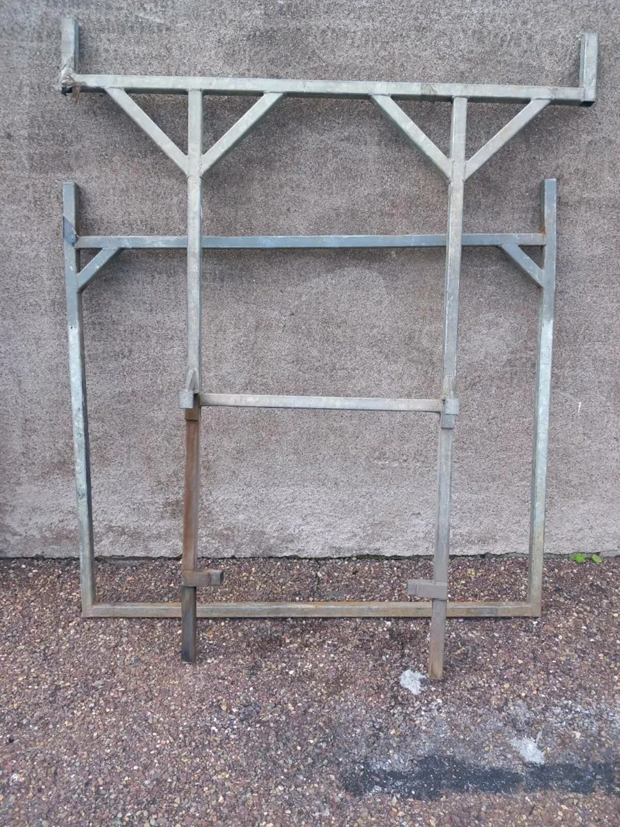 Rack ,H bars