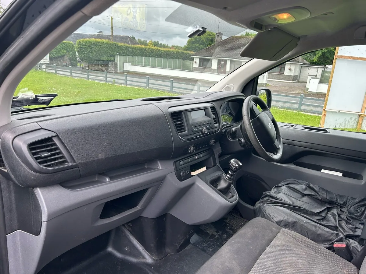 Peugeot Expert - Image 4