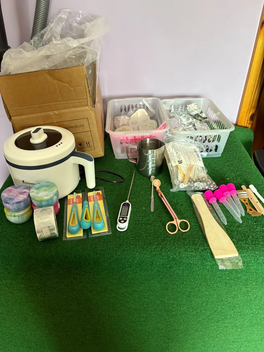 Candle making kit - Image 1
