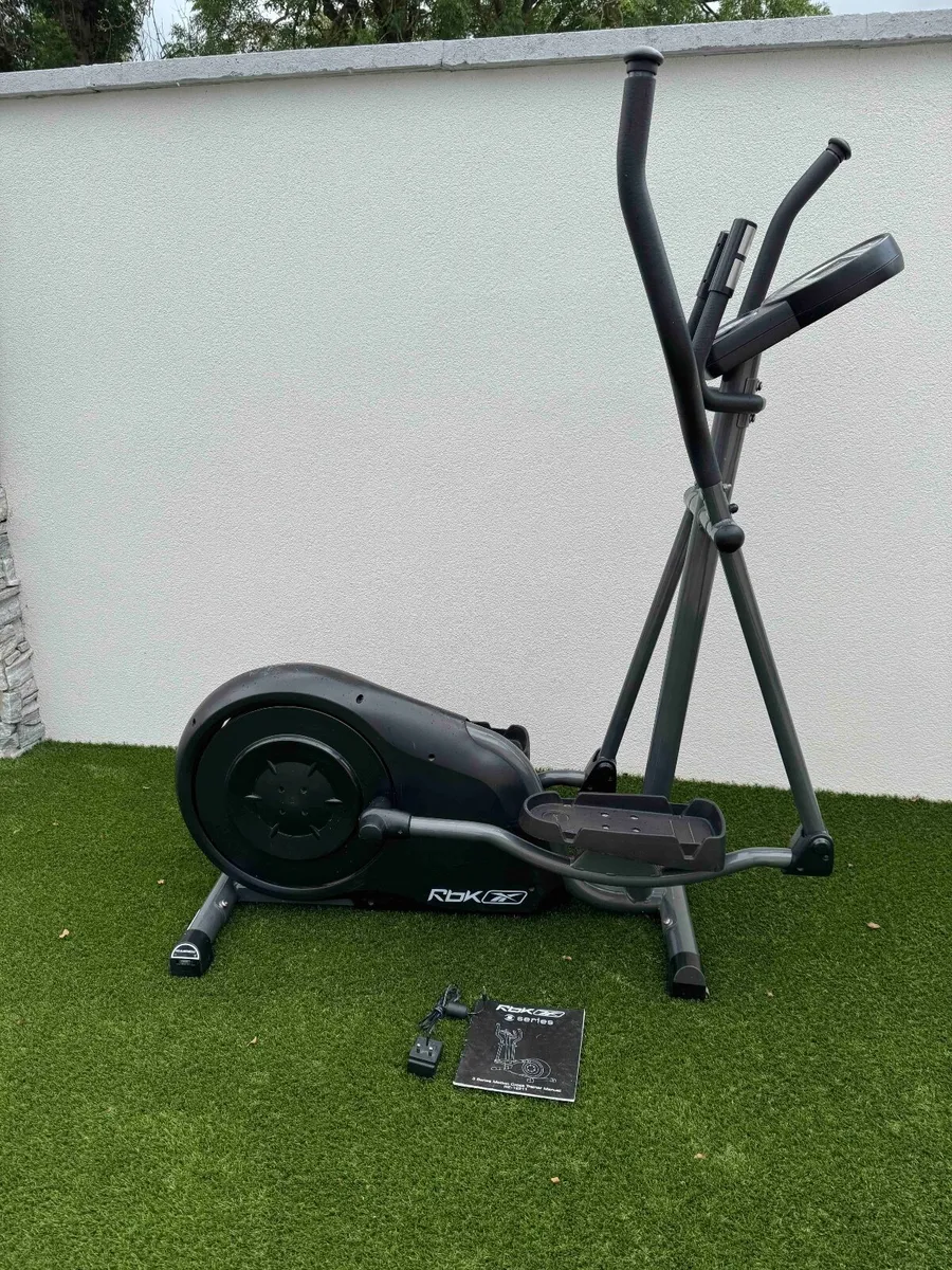 Cross Trainer Reebok 3 Series - Image 4