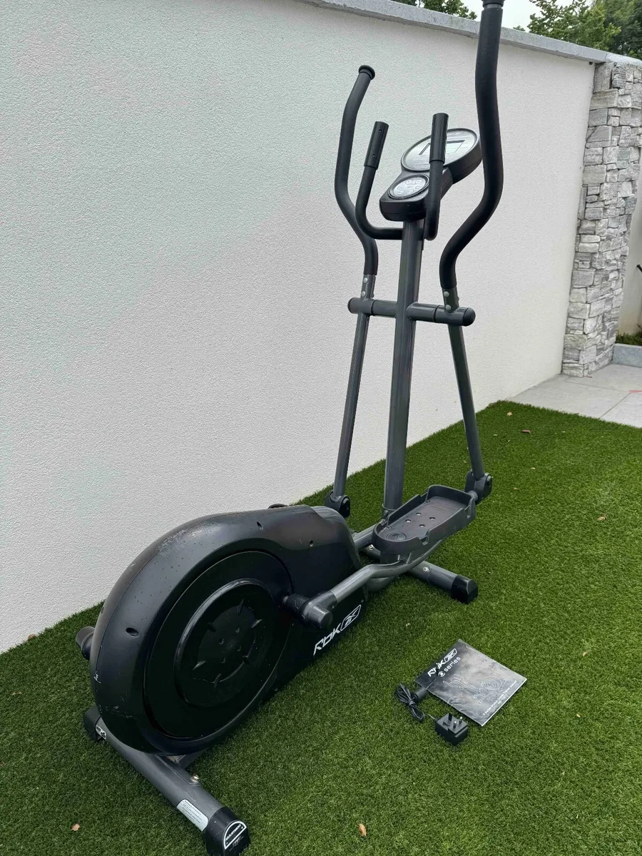 Cross Trainer Reebok 3 Series - Image 1