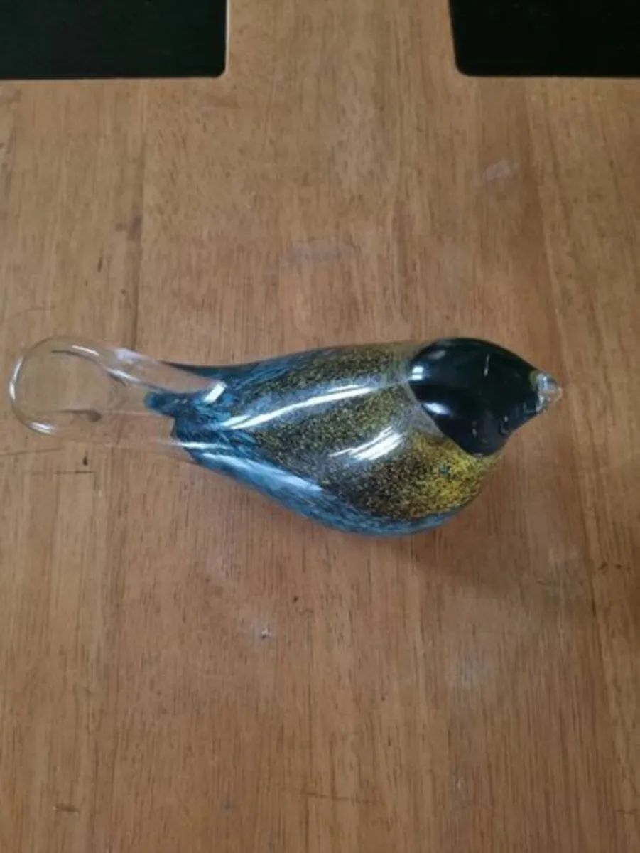 Mdina big glass bird - Image 3