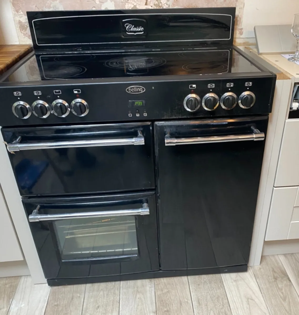 Belling 5 Ring Electric Cooker. - Image 1