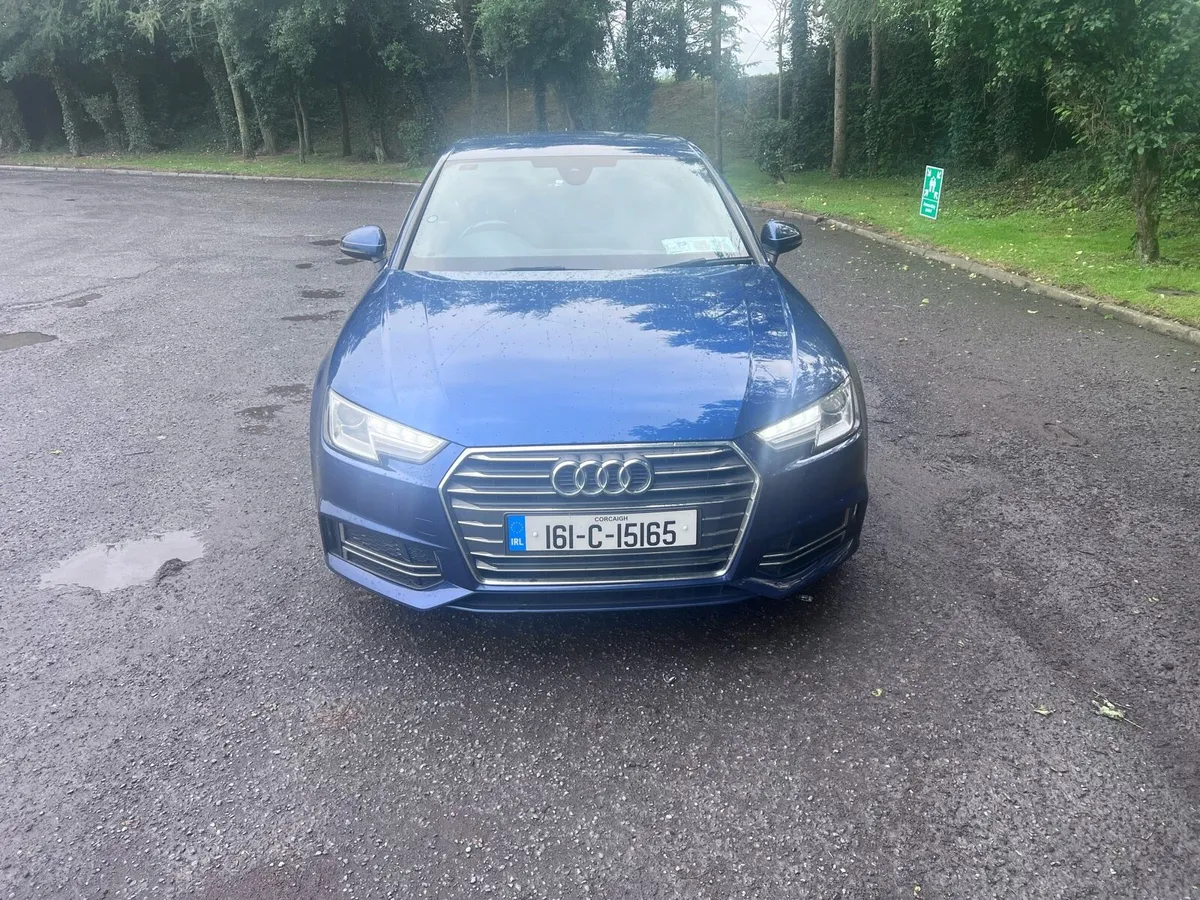 Audi A4 2.0 TDI 190 S-Line - Image 4