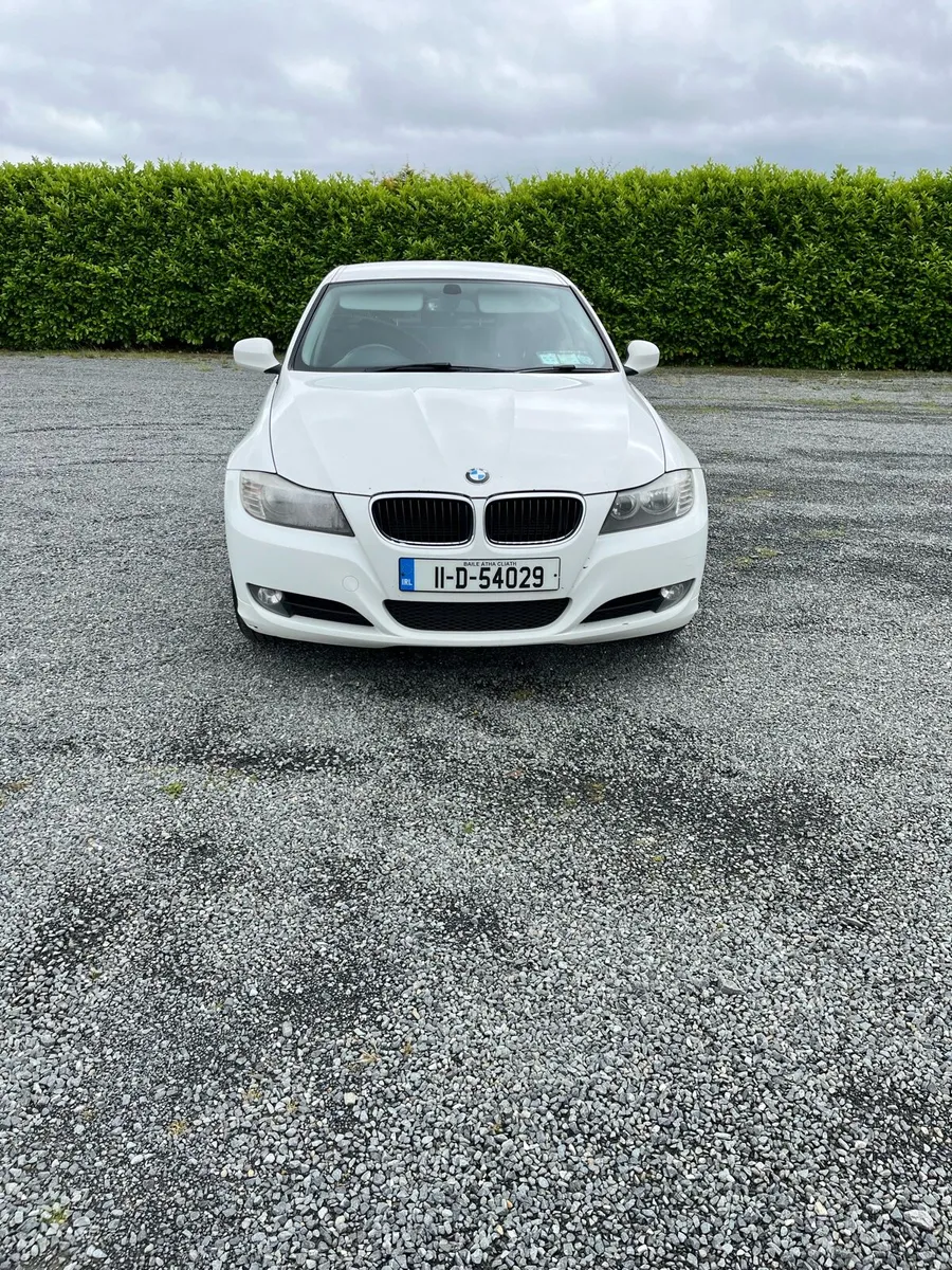 BMW 3 Series 318 - Image 3