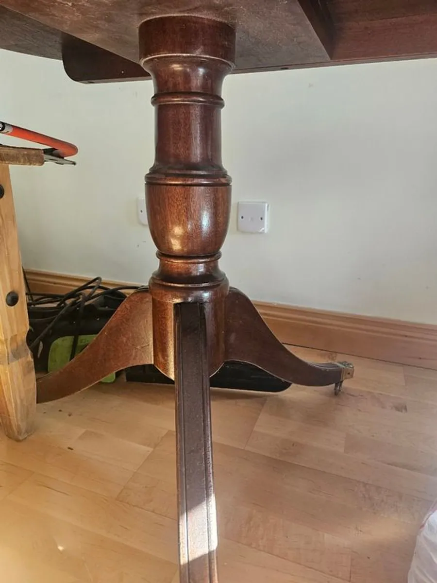 Mahogany Dining Table - Image 4