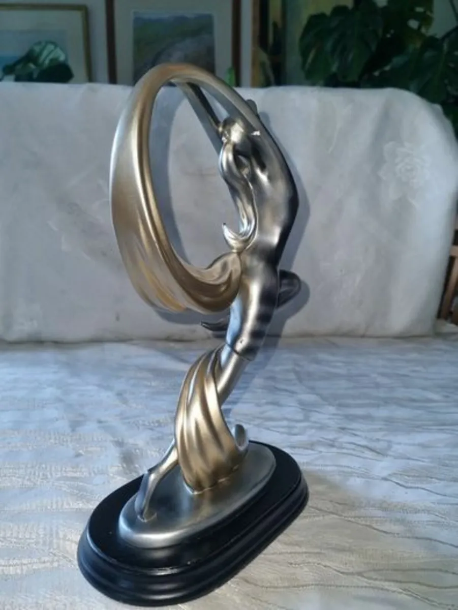 Art Deco style figurine - Image 3