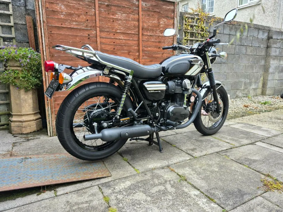 2017 Kawasaki W800 - Image 3