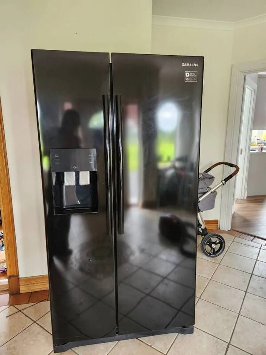 Samsung American Fridge Freezer - Image 1