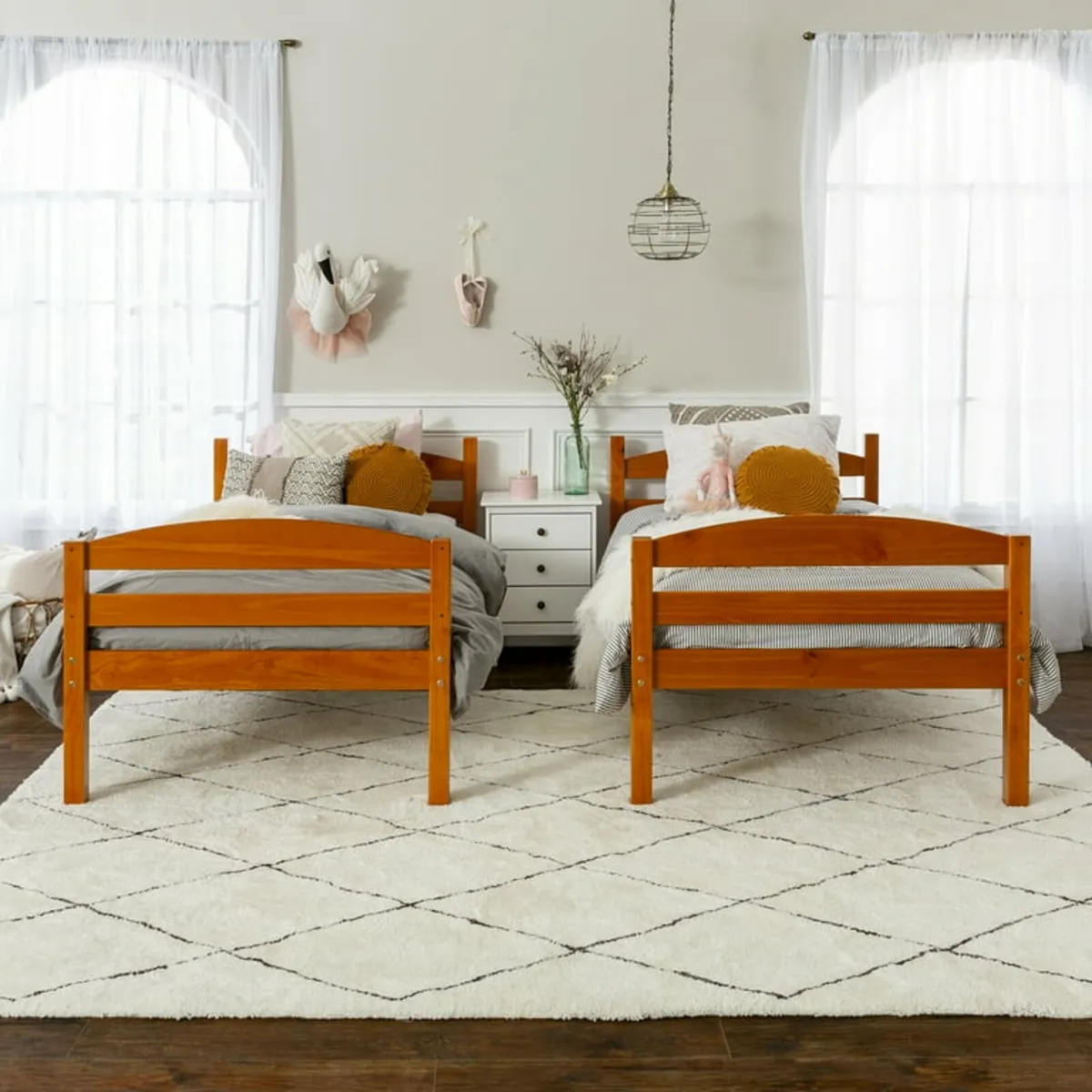 Kids bunk bed split for 2 Single bed - Image 2