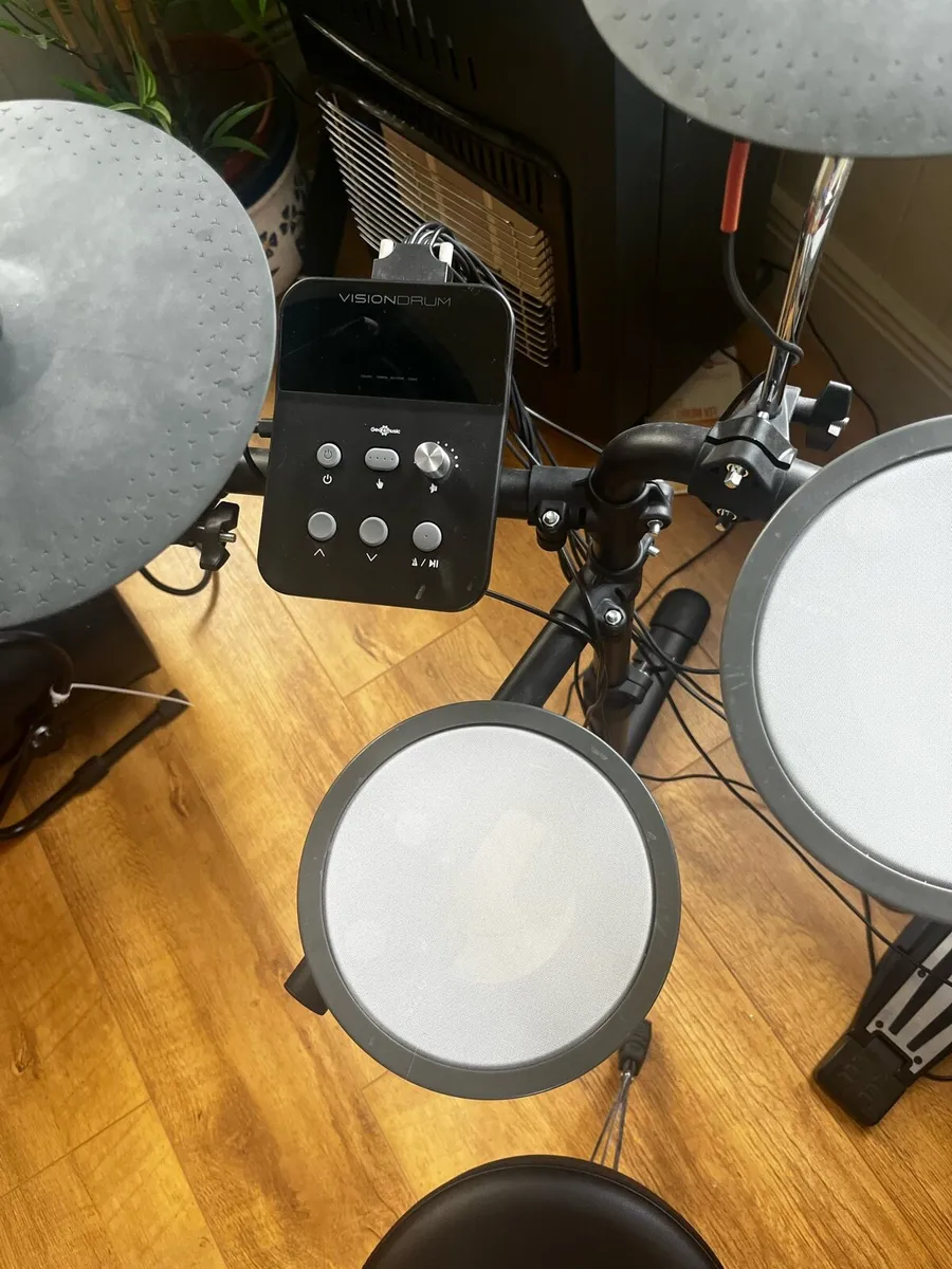 Electric drum kit - Image 2