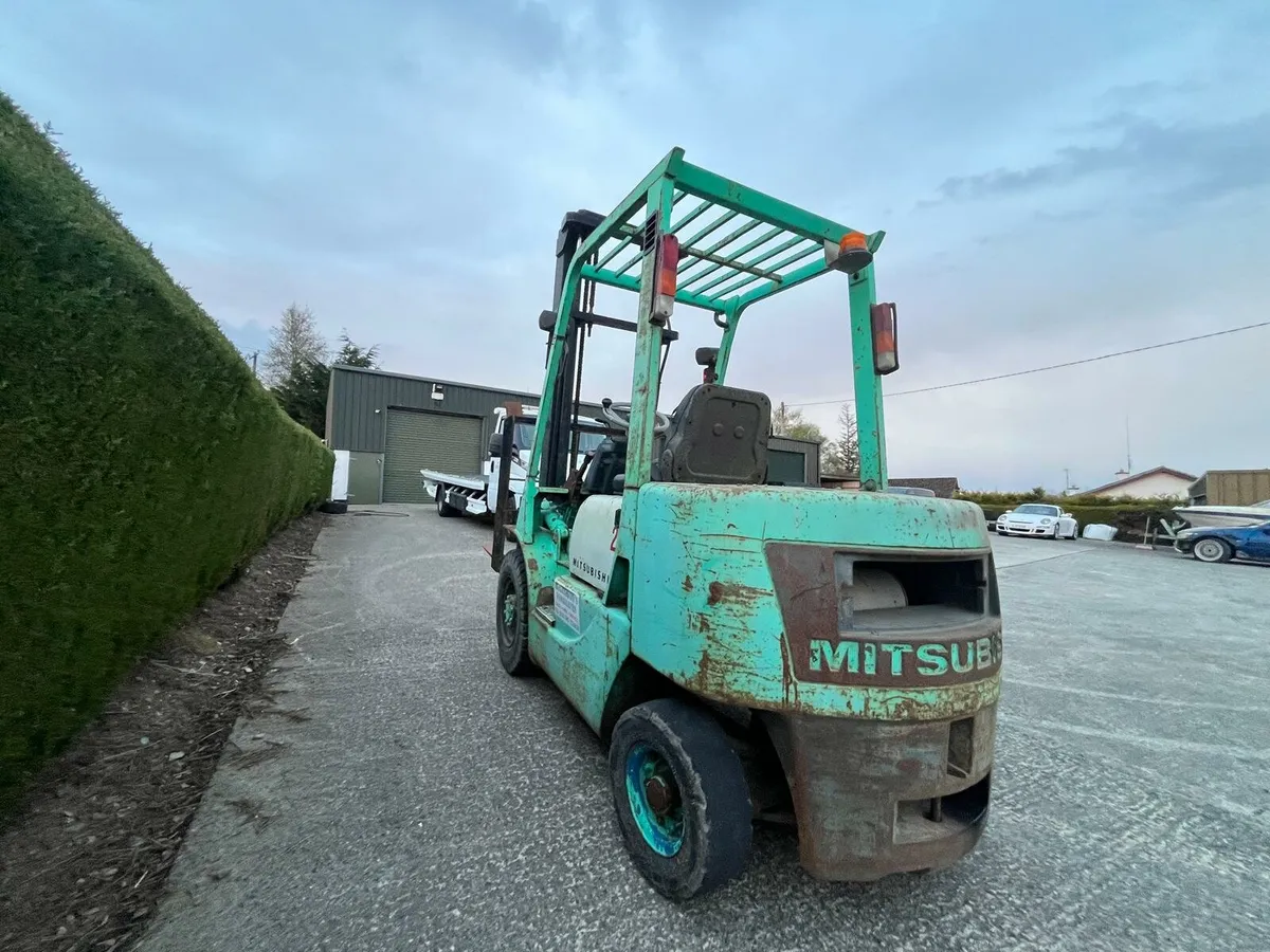 2.5 Tonne Mitsubishi Forklift - Image 4