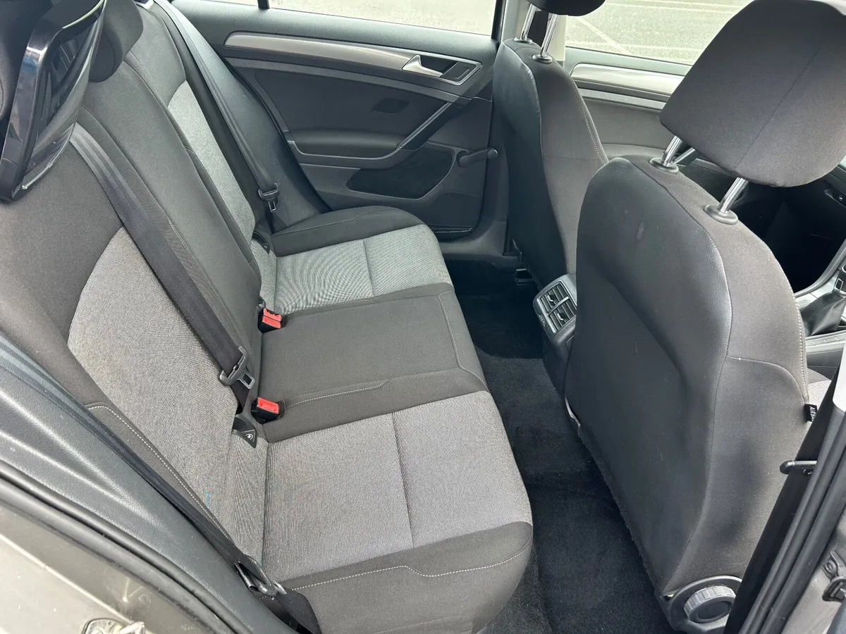 Volkswagen Golf 2014 - Image 4