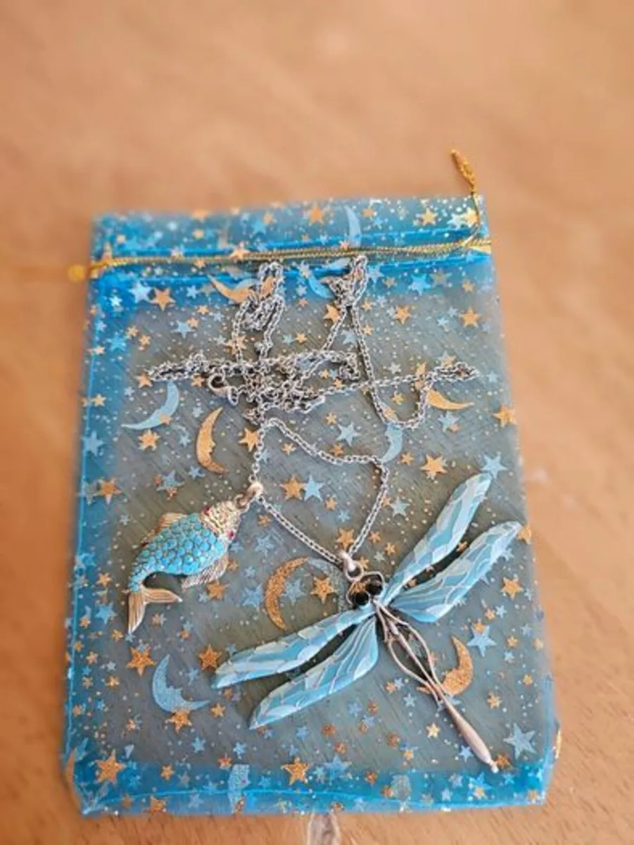 Costume Butterfly Necklace / Vintage / NEW - Image 1