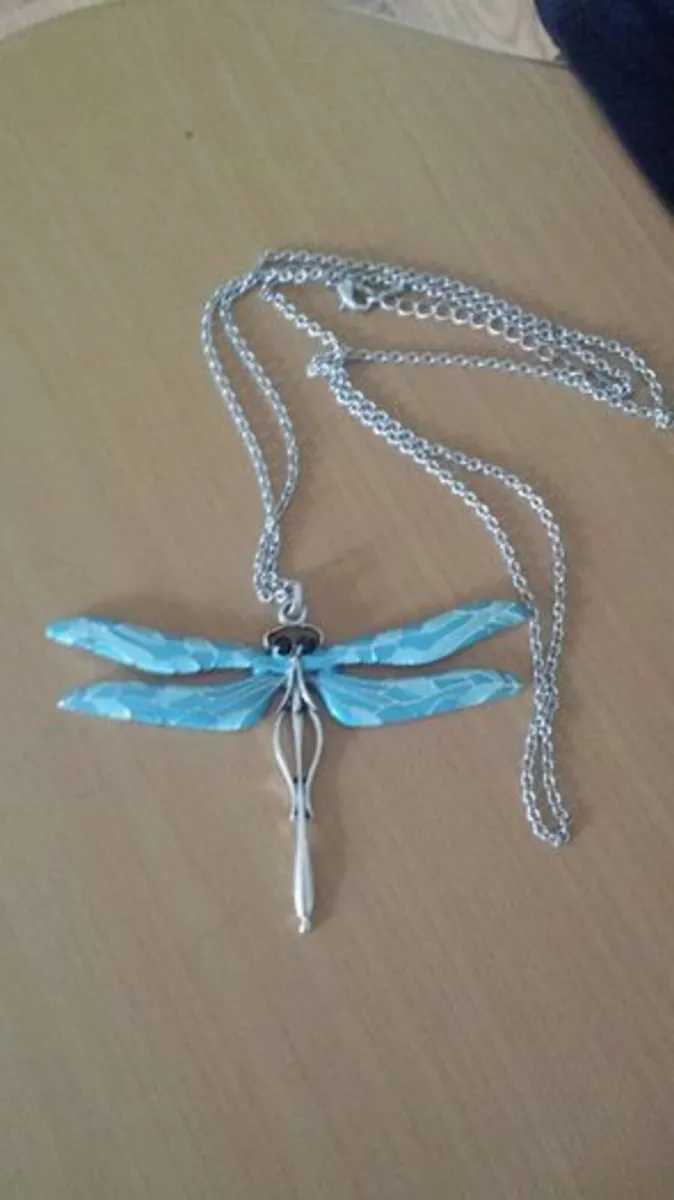 Costume Butterfly Necklace / Vintage / NEW - Image 3