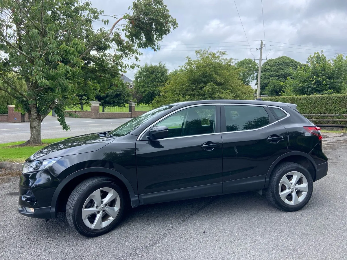 🟢2020 Nissan QAShqai - Image 3
