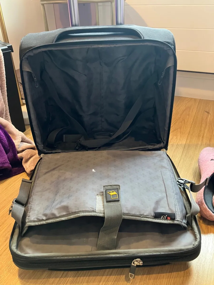 Business Suitcase - Image 2