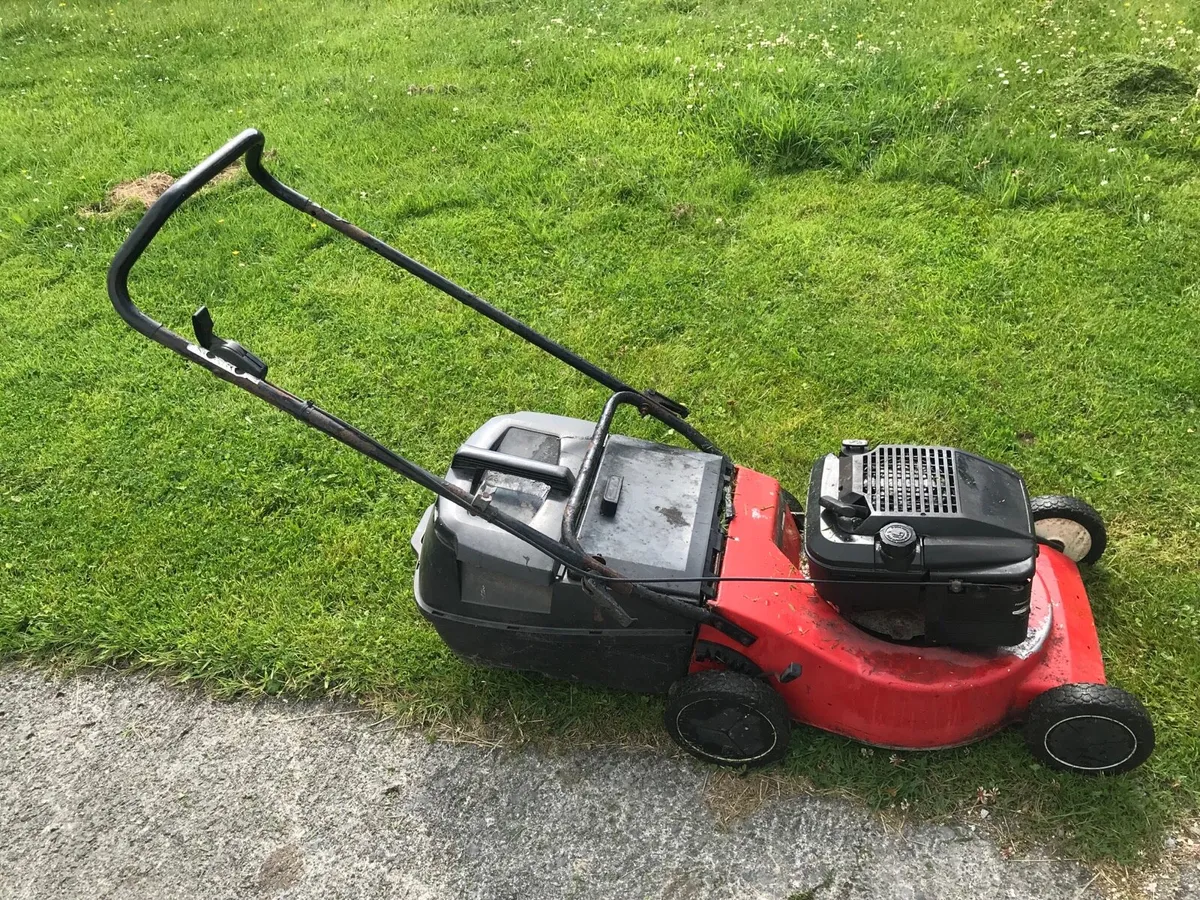 Rover lawnmower For sale - Image 4