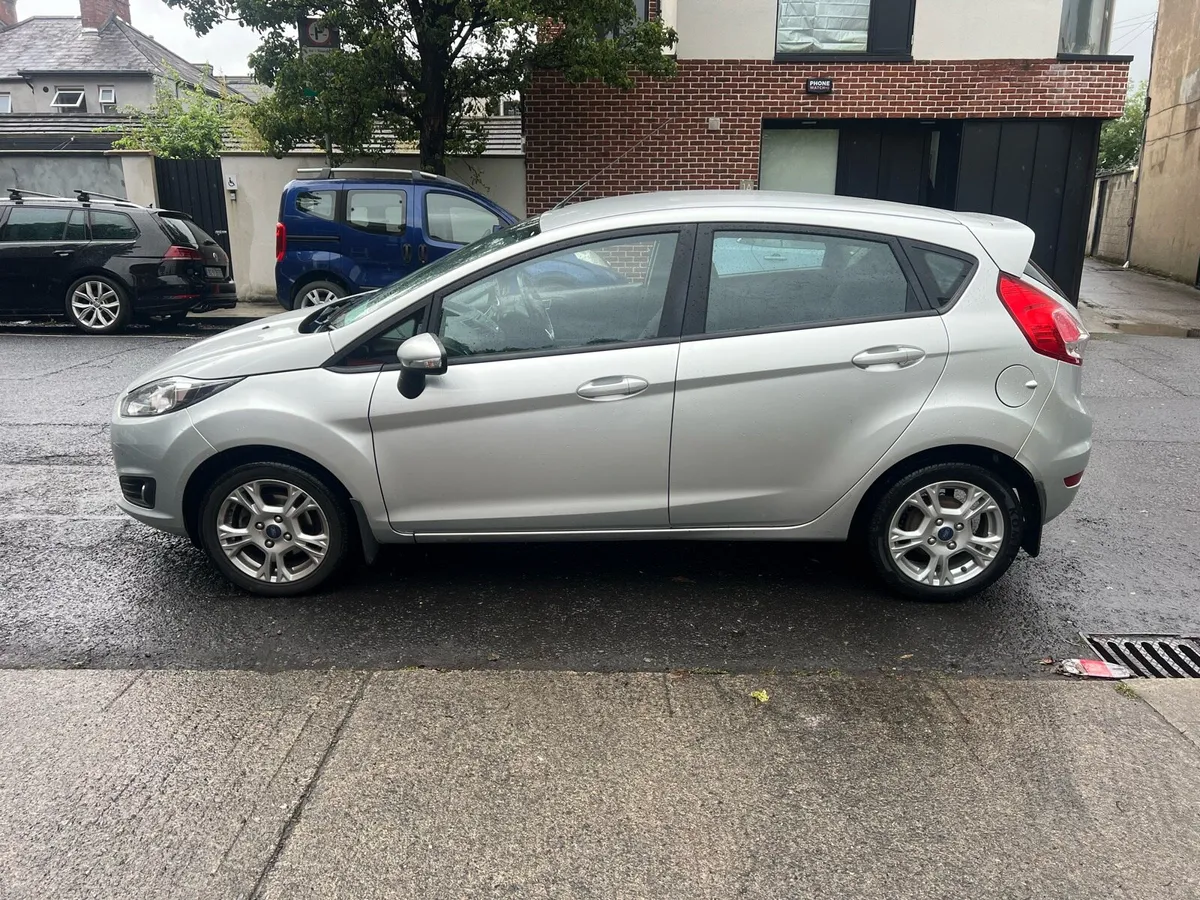 Ford fiesta diesel - Image 4
