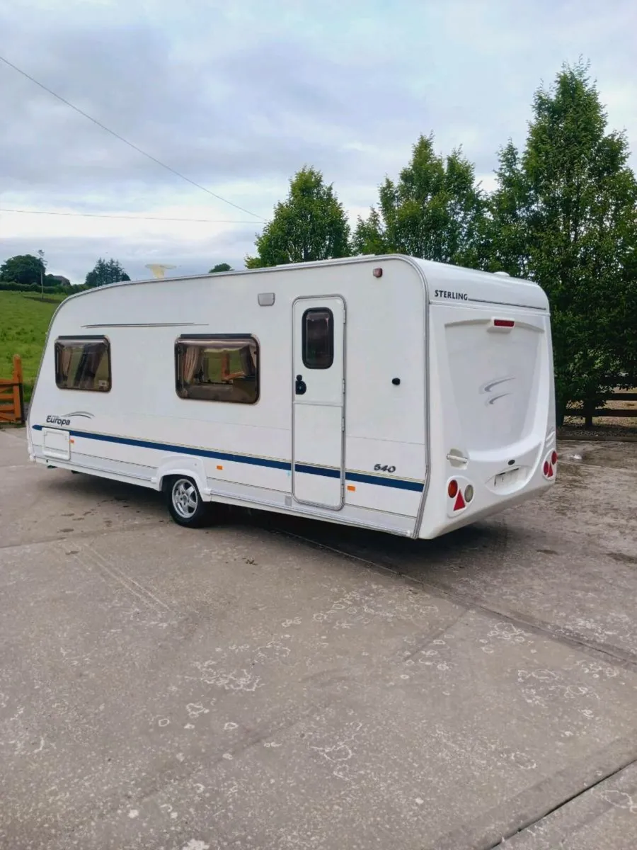 Sterling Europa, 6 berth - Image 3