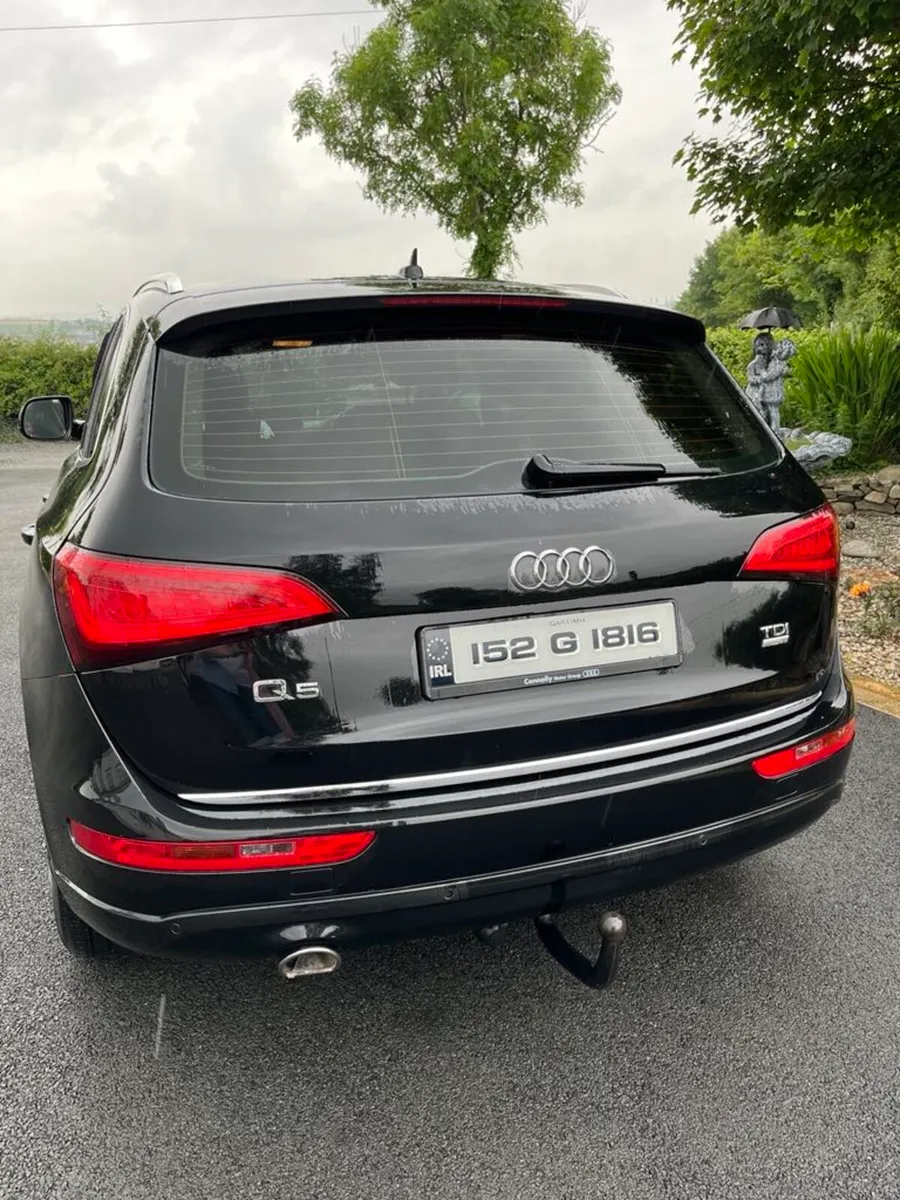 152 Audi Q5 Panoramic Roof - Image 3