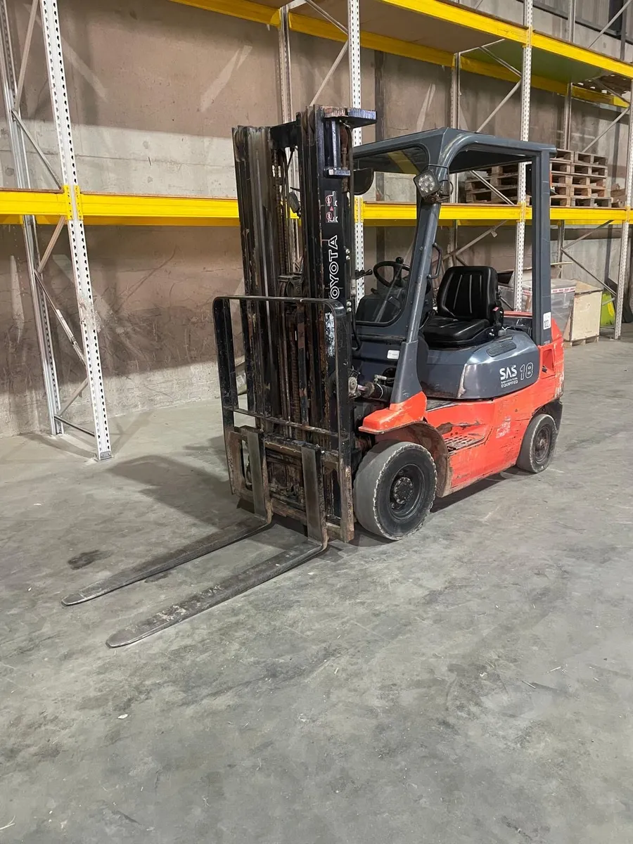 Toyota 1.8t forklift - Image 1