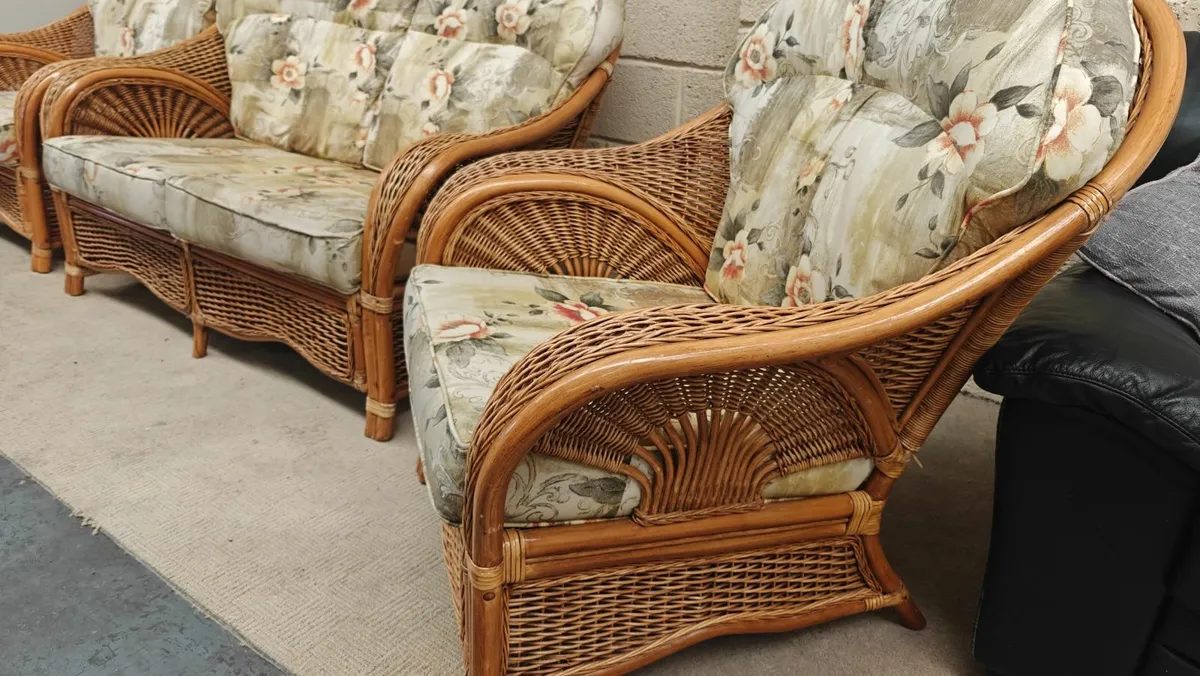Conservatory Suite - Image 2