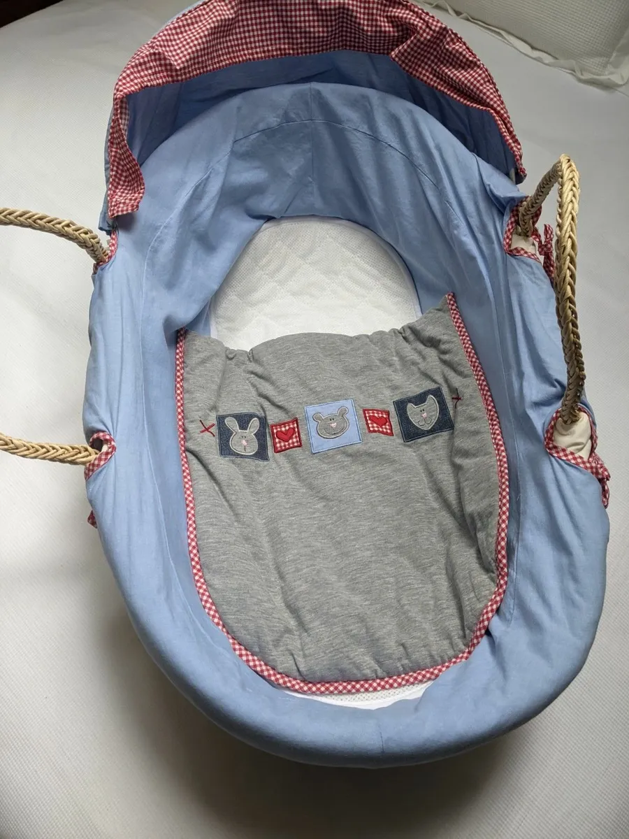 Moses Basket - Image 2