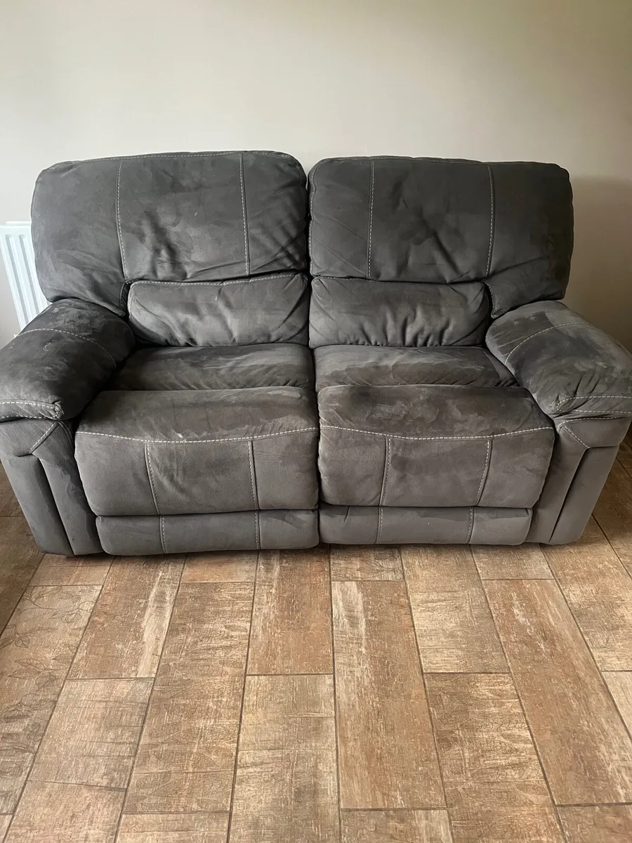 Sofa 3 @ 2 seater - Image 4
