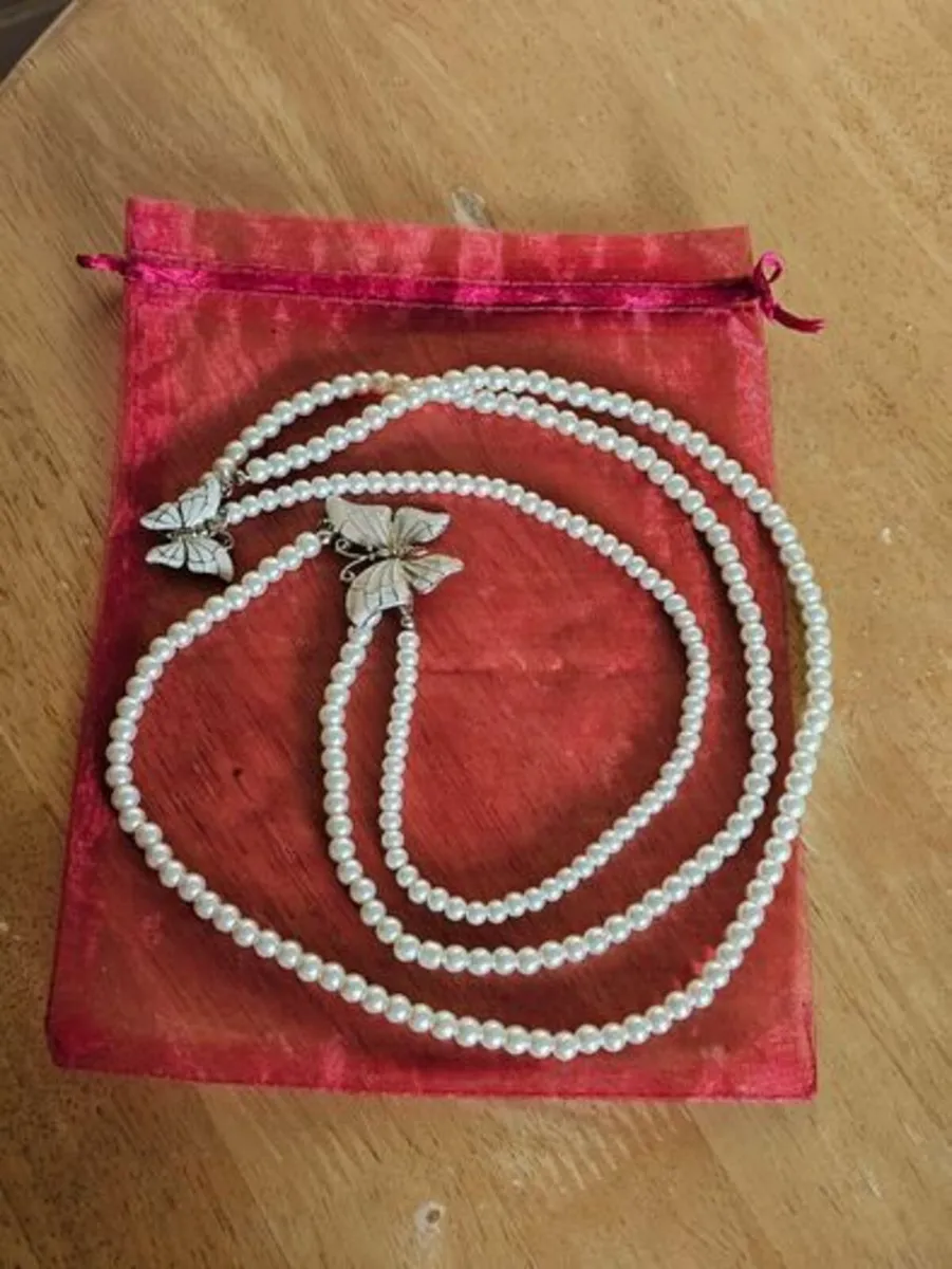 Costume Double Pearl Necklace / Vintage / NEW - Image 2