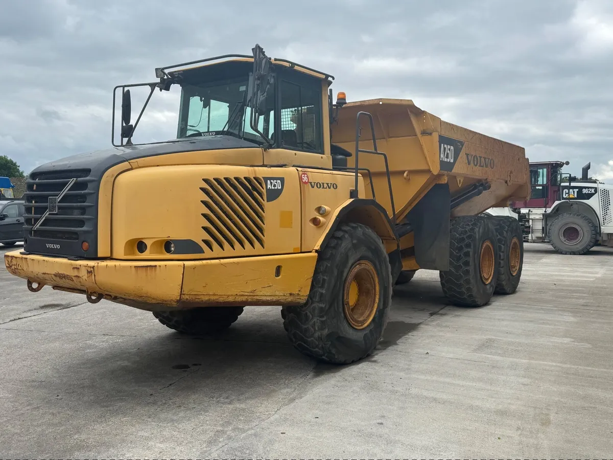 Volvo A25D 6x6 Articulated Dumptruck - Image 3
